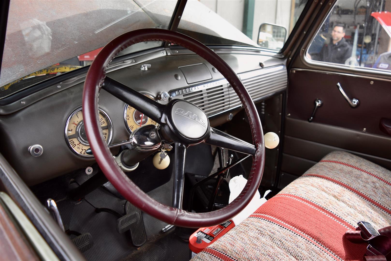 1949 GMC 250 | Orinda Classic Car Center image 3
