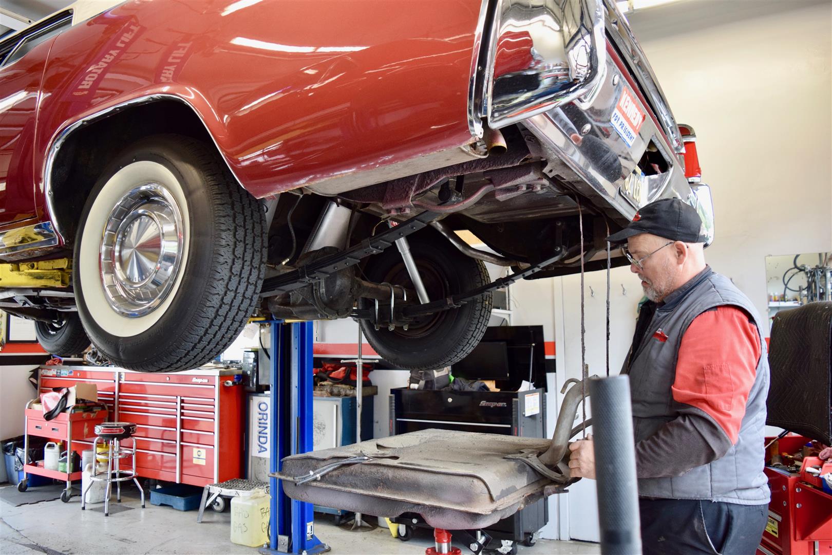 1962 Lincoln Continental | Orinda Classic Car Center image 5